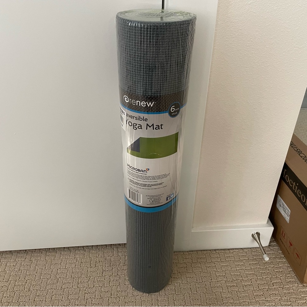 ❌SOLD❌ Renew 6mm Reversible Yoga Mat